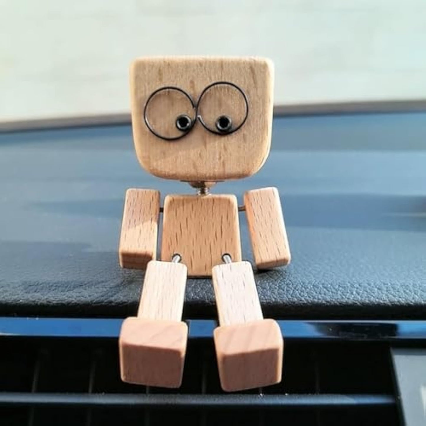 Shaking Feet Wooden Doll with 12PCS  fb